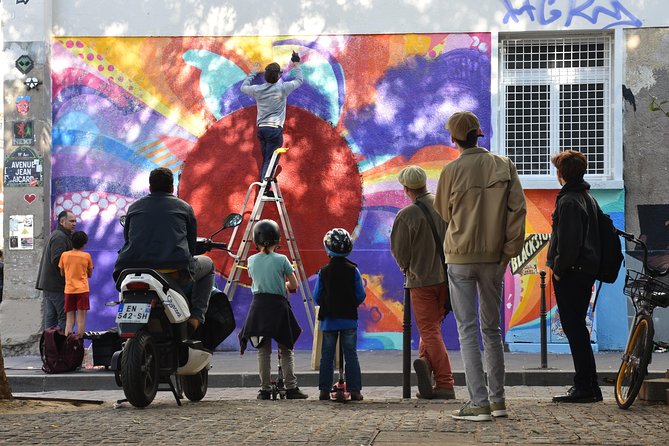 Belleville Street Art Tour With an Artist - Transportation and Fitness