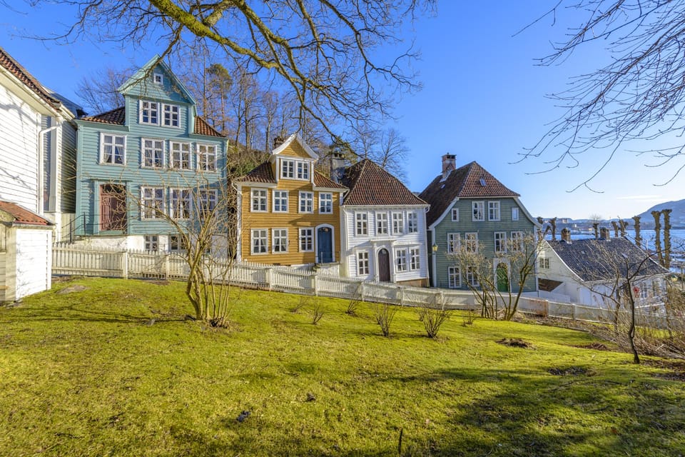 Bergen: Guided Car Tour With Old Bergen Museum & Fantoft … - Tour Accessibility