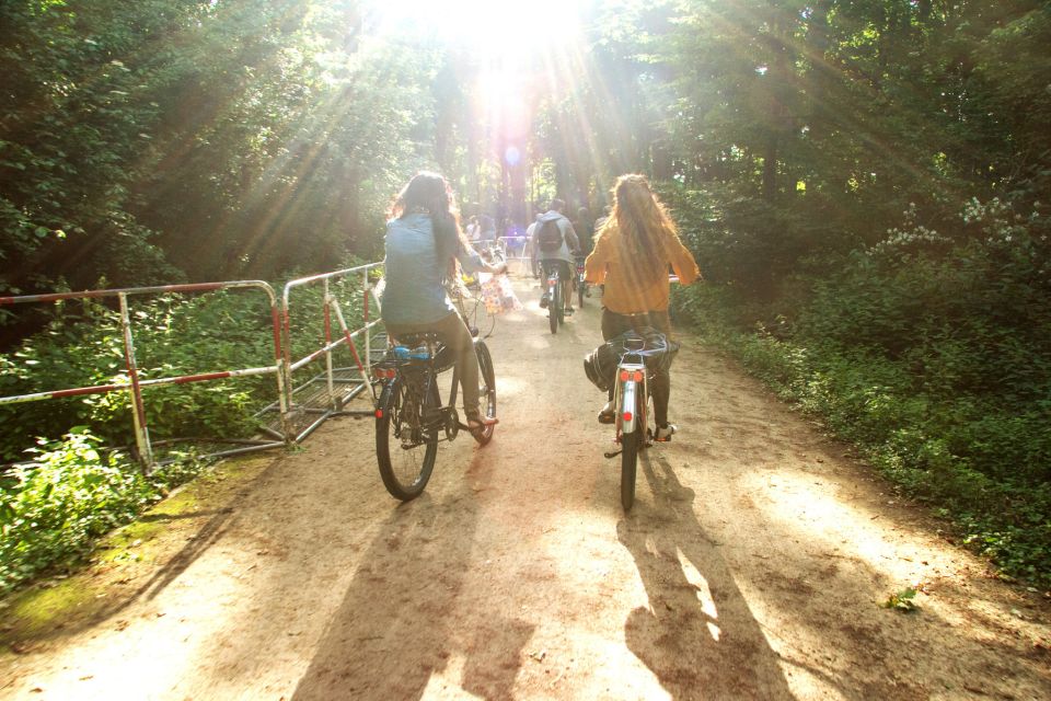 Berlin Day City Bike Tour - Exploring Berlins History on Bikes