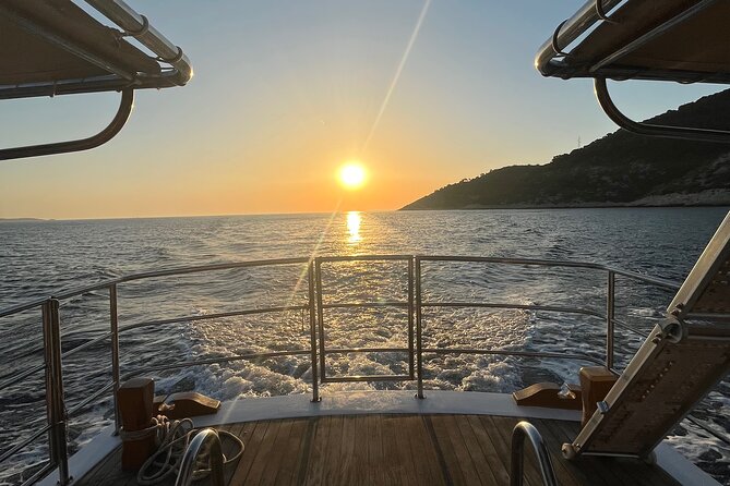 Boat Tour at Delfina Hvar - Return to Starting Point