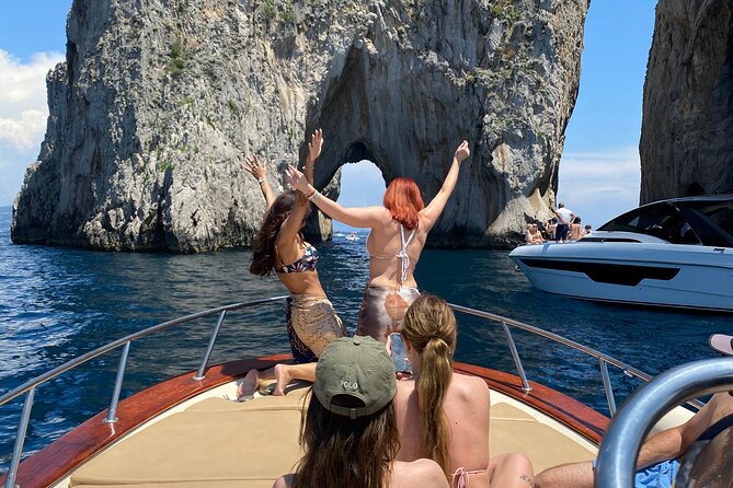 Boat Tour of the Caves on the Island of Capri - Exploring the Caves