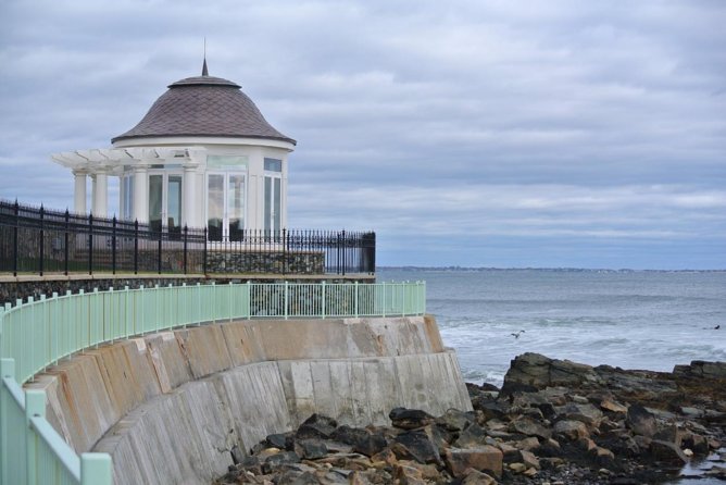 Boston to Newport Small-Group Day Trip With Breakers & Marble House Admission - Accessibility Considerations