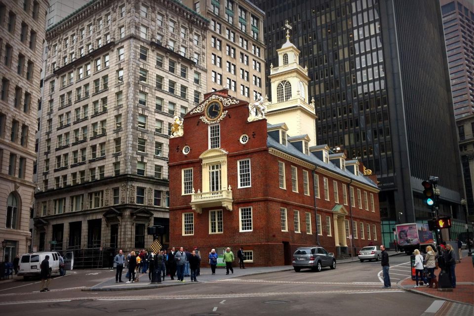 Boston Top 10 Freedom Trail & Cheers Landmark Tour - Historic Quincy Market and Faneuil Hall