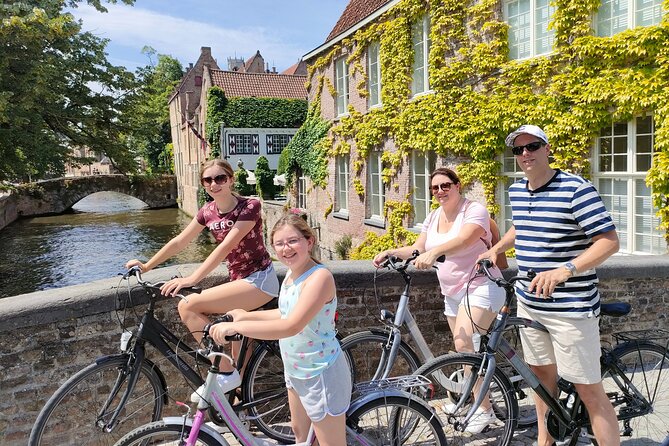 Bruges by Bike, Secret Corners, Street Art and Chocolate! - Customer Experiences and Reviews