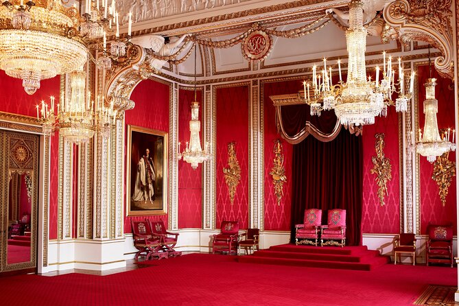 Buckingham Palace Entrance Ticket & British Royalty Guided Tour - Special Exhibits for 2023