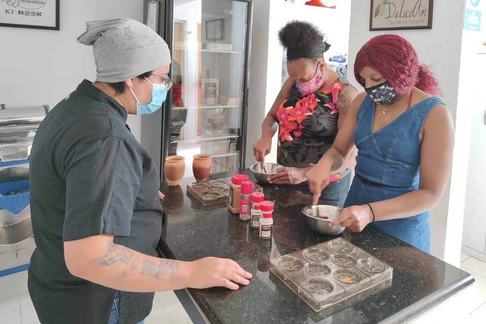 Cancún: Chocolate Making Class and Tasting With Chef - Included Treats and Drinks