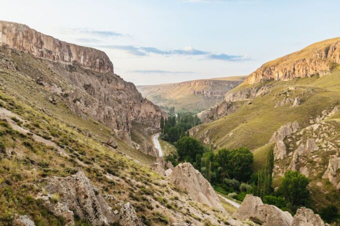 Cappadocia: Soganli Valley Hot Air Balloon Tour at Sunrise - What to Expect on the Tour