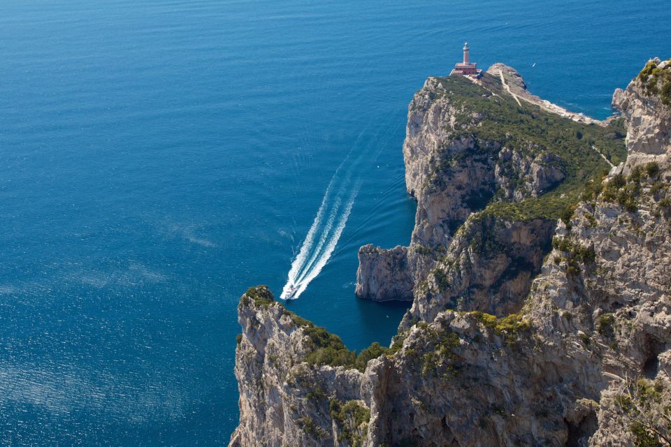 Capri: Guided Island Highlights Boat Tour - Customer Reviews