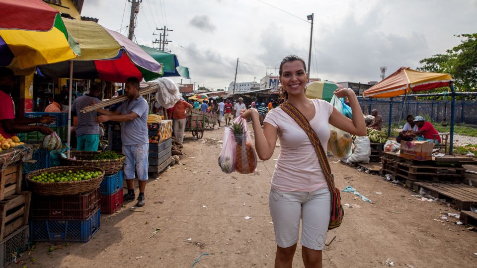Cartagena: 3-Hour Bazurto Market Tour - Insider Tips