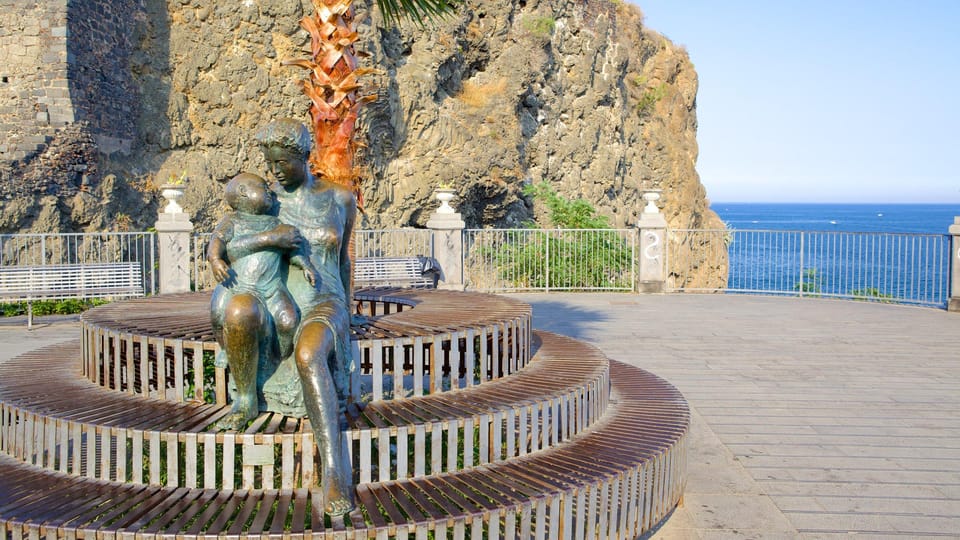 Catania: Hop-On, Hop-Off Bus to Acicastello and Acitrezza - Customer Ratings and Feedback