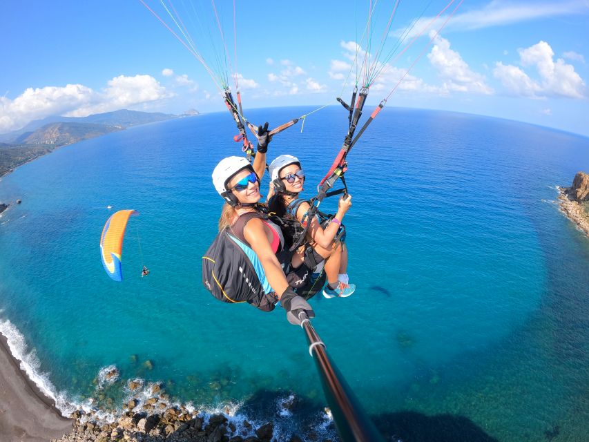 Cefalu: Tandem Paragliding Flight and GoPro12 Video - Paragliding Instructor