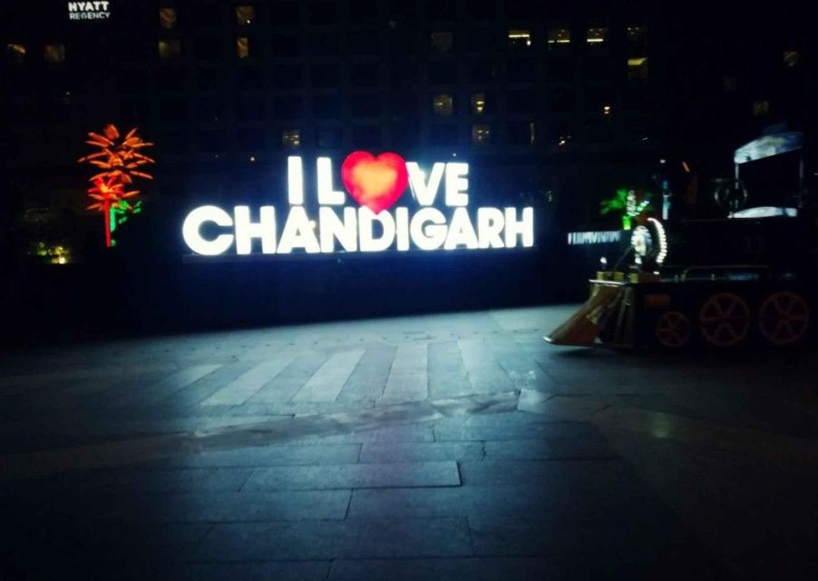 Chandigarh Nightlife Tour With Shopping and Food Tasting - Recommended Gear and Attire