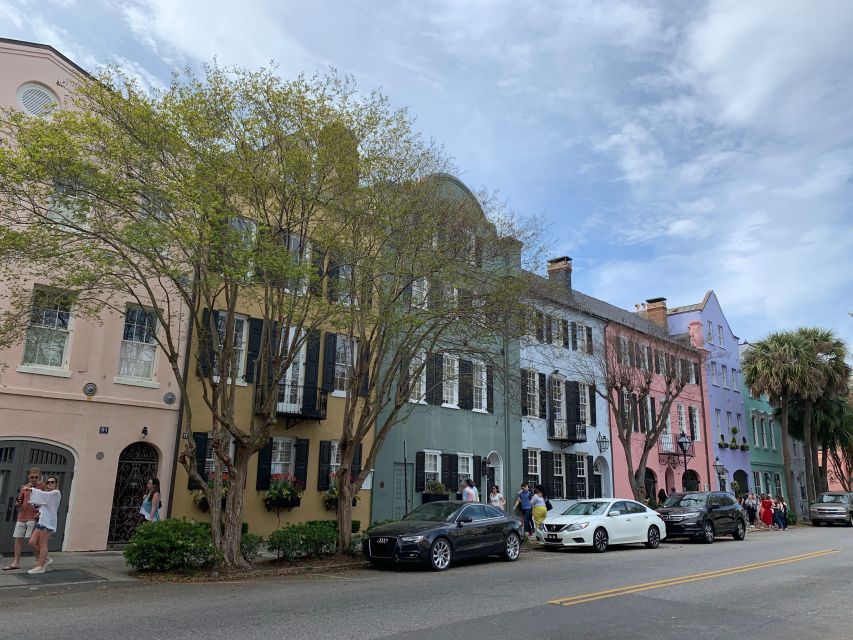 Charleston: Historical Walking Tour With Storytelling - Explore Charlestons History