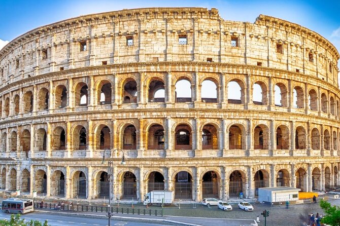 Colosseum and Ancient Rome Guided Tour - Discovering the Roman Forum