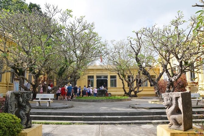 Da Nang Cham Museum Tour History, Foodie,Coffee by Walking Tour - Booking Your Cham Museum Tour