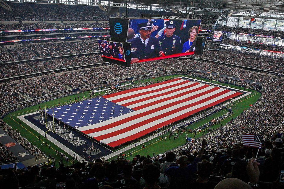 Dallas: Cowboys At&T Stadium Tour With Transportation - Tour Language