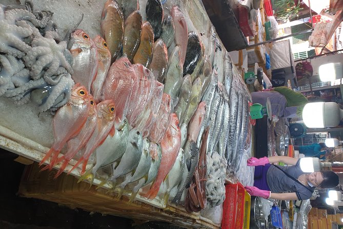 Danang Walking Food Tour - Learning Cooking Techniques