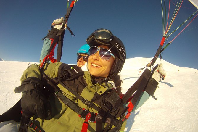 Davos Absolutely Free Flying Paragliding Tandem Flight 1000 Meters High - Thrilling Soar Above the Alps