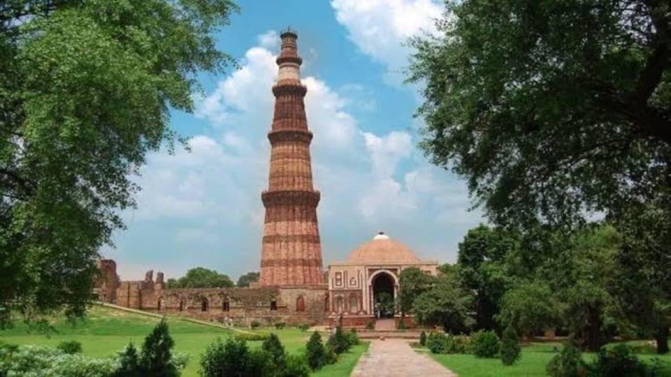 Delhi: Qutub Minar Entry Ticket & Guided Tour With Transfer - Tips for Visitors