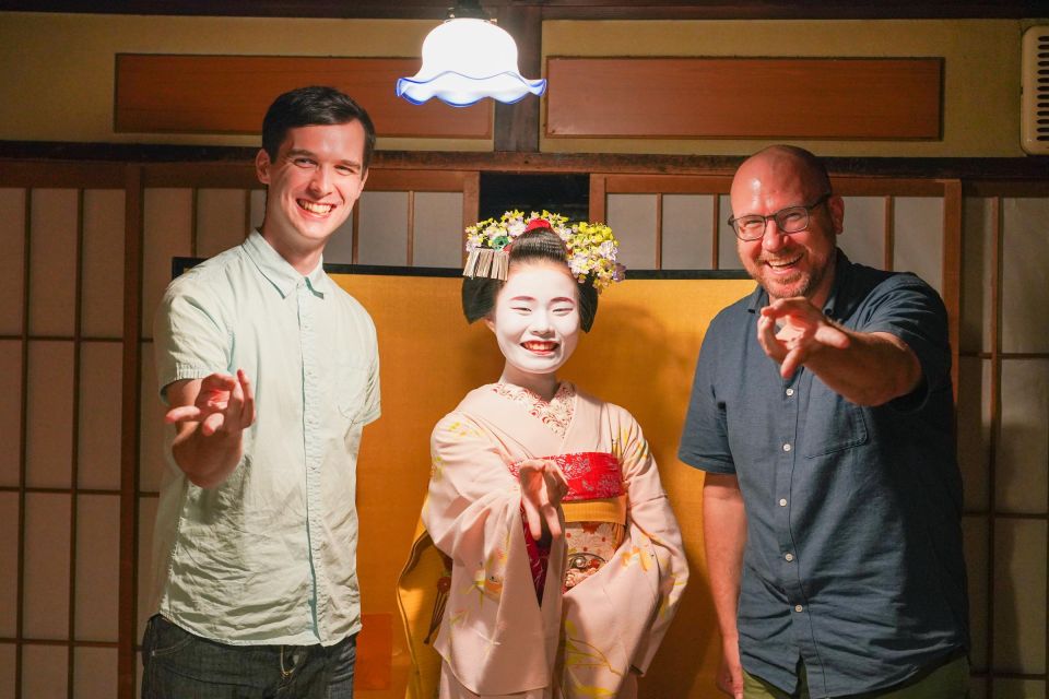 Dinner With Maiko in Traditional Kyoto Style Restaurant Tour - Kyoto Cuisine Experience