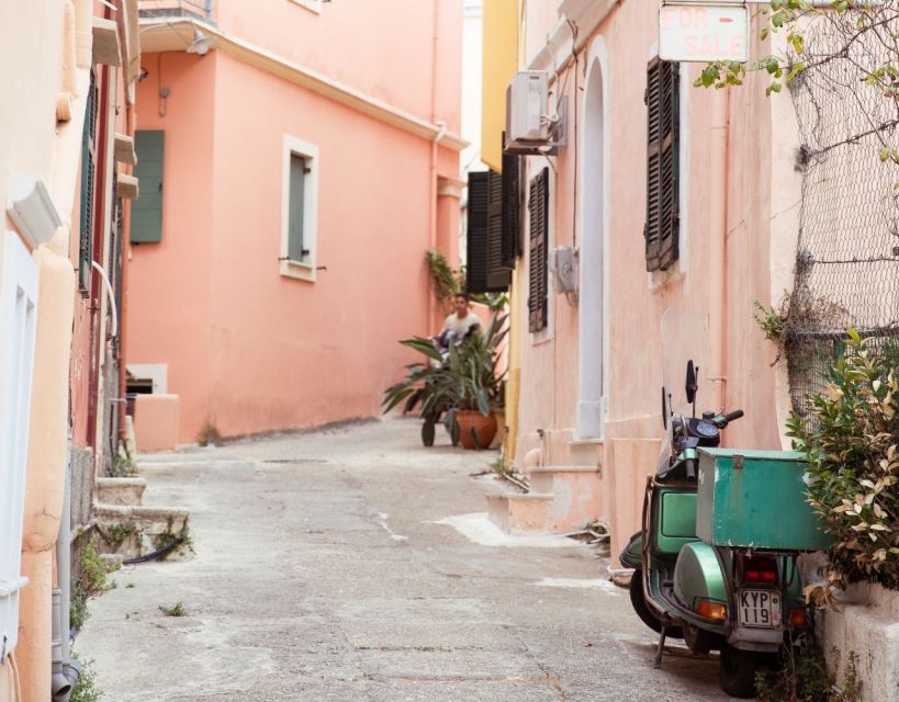 Easy Corfu Private Tour: Corfu Town & Surroundings - Mon Repos Palace Visit