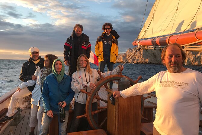 Evening Cruise at Sunset - Accessibility and Special Considerations