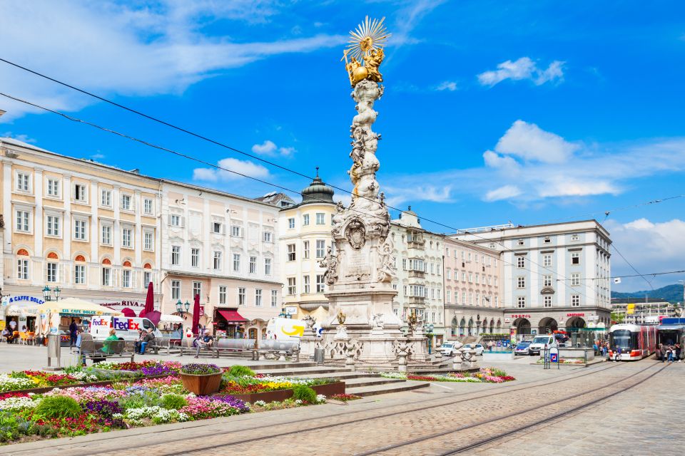 Family Tour of Linz's Old Town, Pöstlingberg and Grottenbahn - Booking and Payment Process