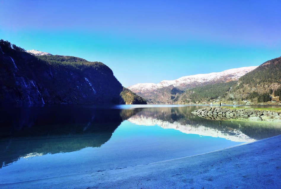 Flexible Tour to Modalen Castle Hesjedalsfossen Can Hiking - Nearby Attractions