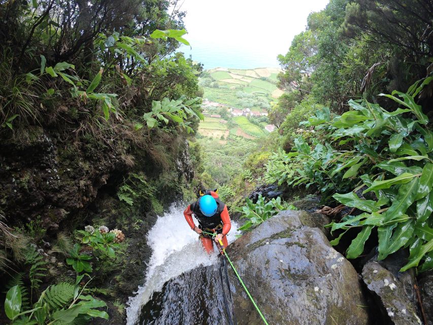 Flores: Canyoning in the Lower Ilhéus With a Guide and Snack - Preparing for the Canyoning Excursion