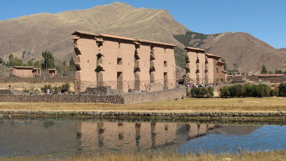 From Cusco: Cusco to Puno Shuttle & Guided Tour W/Box Lunch - What to Expect