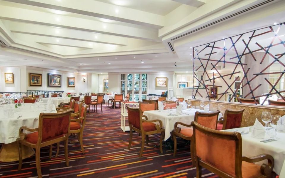 From Foz Do Iguaçu: Madero Tango With Dinner - Accessibility Features