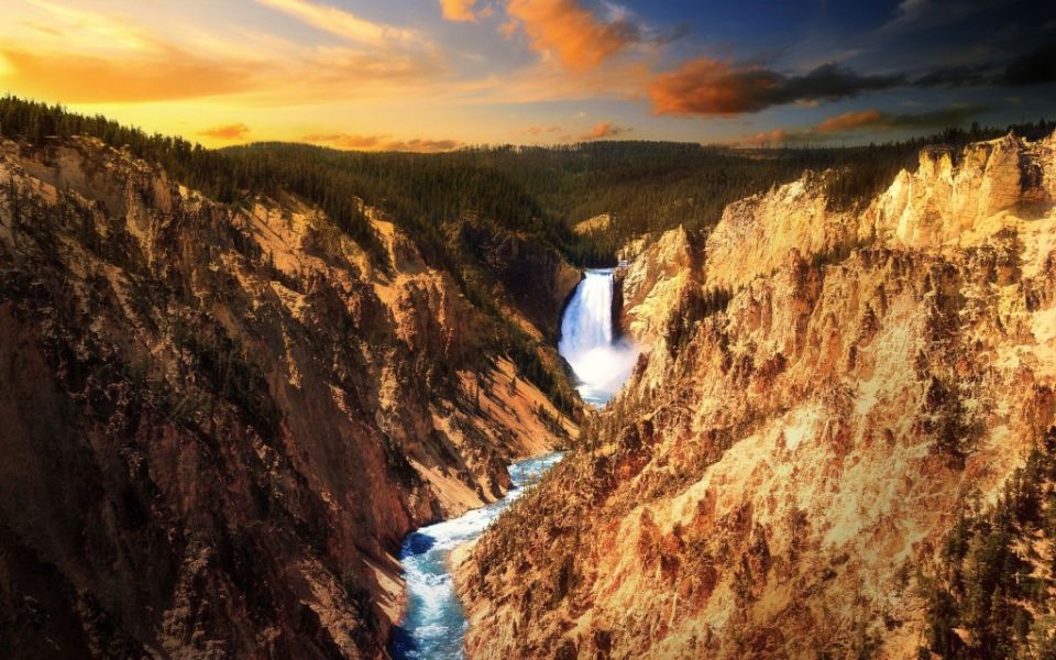 From Jackson: 2-Day Grand Teton and Yellowstone Tour - Accommodation Details