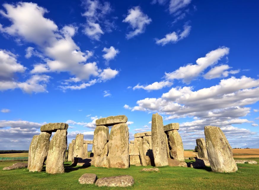 From London: Private Stonehenge and Bath Guided Tour - Customer Reviews and Feedback