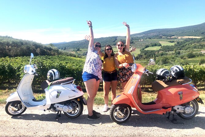 From San Gimignano: Tuscany Vespa Tour With Lunch & Wine Tasting - Lunch and Wine Tasting