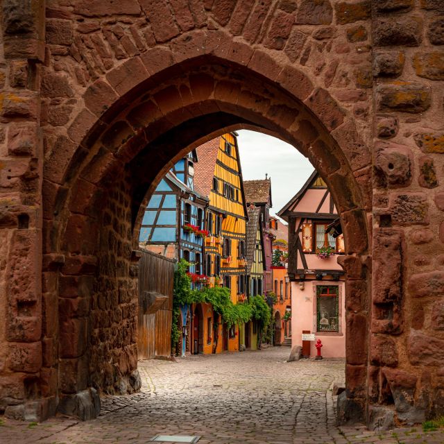 From Strasbourg: Discover Colmar and the Alsace Wine Route - Discovering Riquewihr