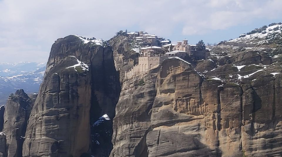 From Thessaloniki: Private Day Trip to Meteora With Transfer - Travel Tips for Visitors