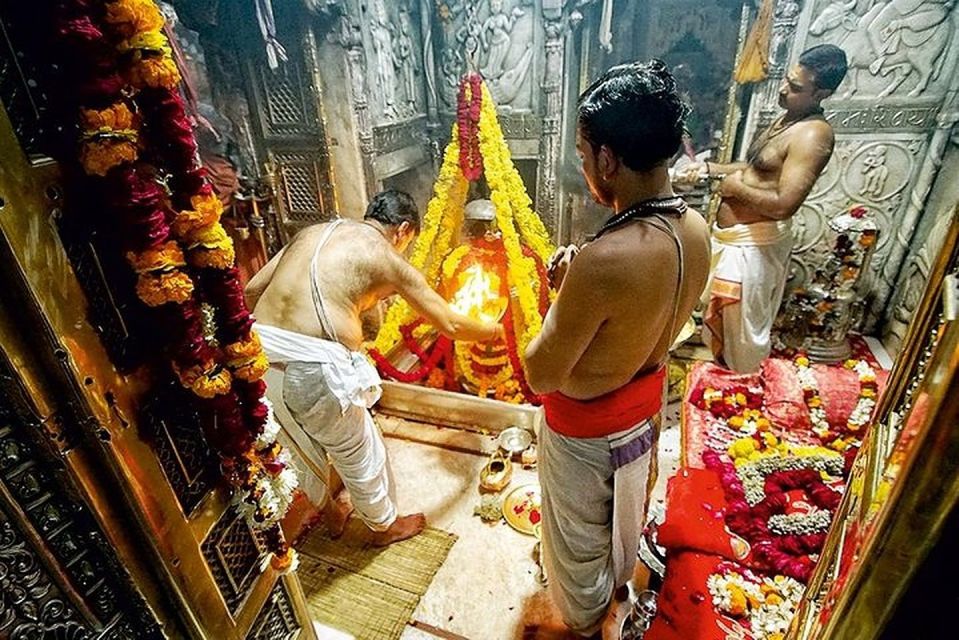 From Varanasi: Temple Hopping on a Tuk-Tuk - Frequently Asked Questions