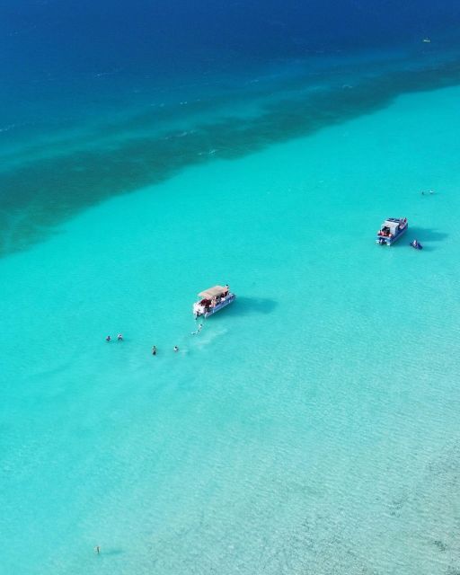 Full-day Guided Tour in Bacalar: The Lagoon of Seven Colors - Exploring the Bacalar Lagoon