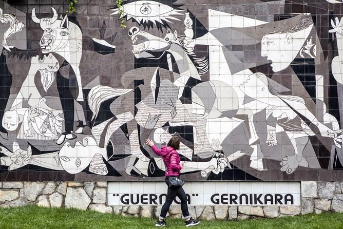 Gaztelugatxe, Bermeo and Gernika Guided Tour - Meeting and End Points