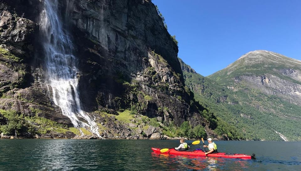 Geiranger: Kayak Tour With Guide - Tips for a Great Tour