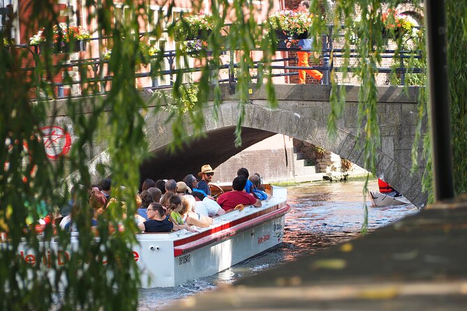 Guided Boat Trip in Medieval Ghent - Booking and Cancellation