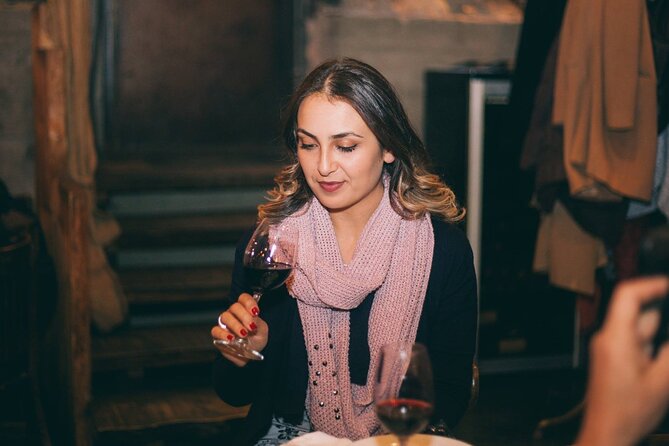 Guided, FUN Wine Tasting With Trivia Games, Napoli - Meet Your Expert Guide