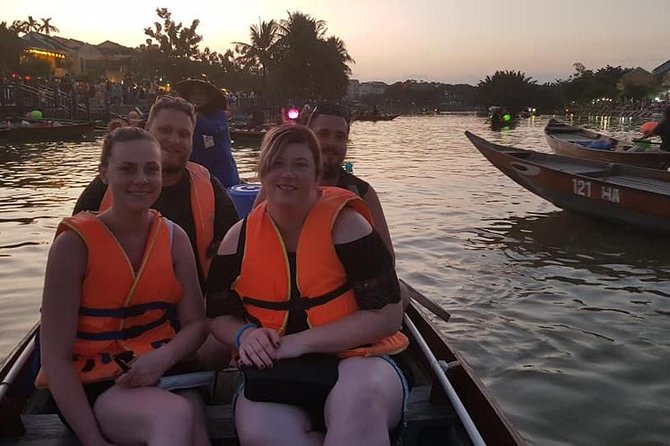 Guided Tour to Visit Hoi An Ancient City, Sampan Boat Ride,Night Market,Lanterns - Booking and Cancellation Policy