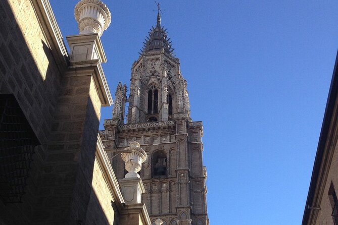 Guided Visit of the Toledo Primatial Cathedral - Nearby Attractions and Dining Options