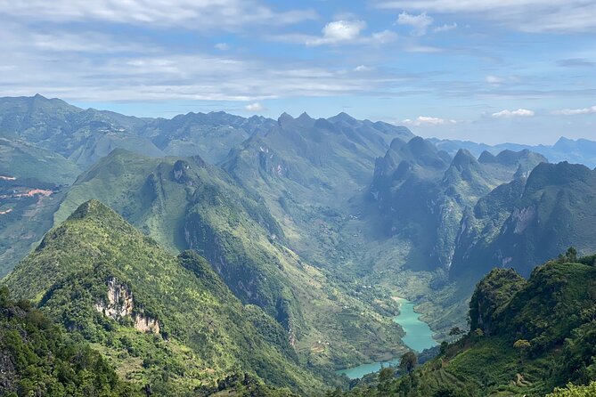 Ha Giang Comfort Car Ride 4D3N - Customer Reviews and Ratings