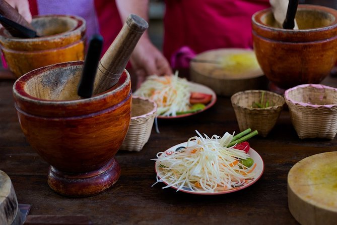 Half-Day Chiang Mai Cooking Class: Make Your Own Thai Foods - What to Expect During the Class