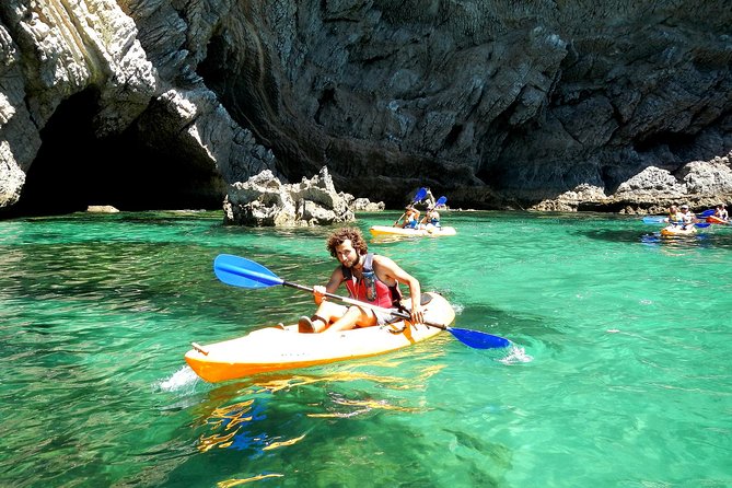 Half-Day Kayak Tour in Sesimbra - Recommendations for Participants