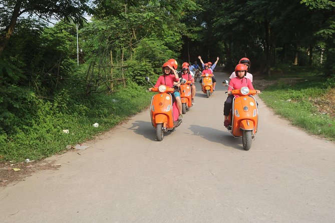 Hanoi Vespa Full Day City & Countryside With Female Ao Dai Riders - Pickup and Transportation Details