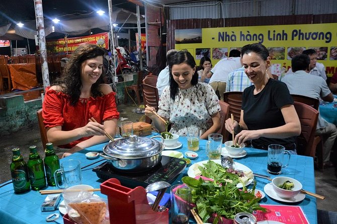 Hanoi Vespa Tours: Hanoi After Dark Vespa Food Tours - Tour Accessibility and Group Size