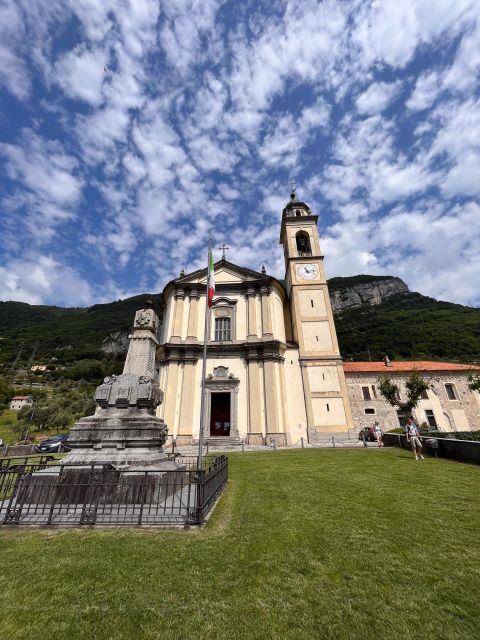 Highlights of Lake Como - Traditional Village Visit